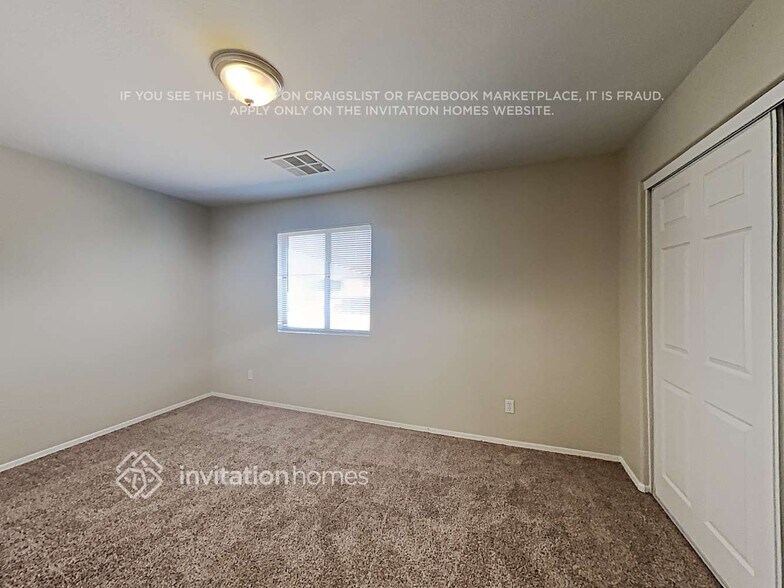 Building Photo - 7827 S Kelsie Dr