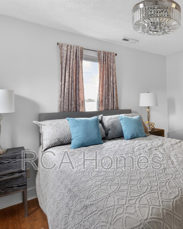 Building Photo - 1425 S East St