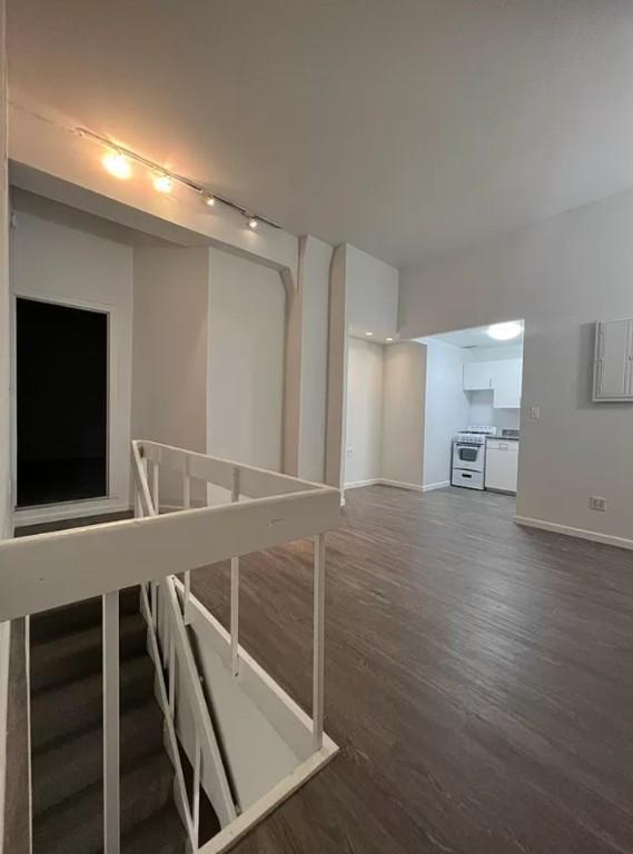 Building Photo - 3 bedroom in New York NY 10038