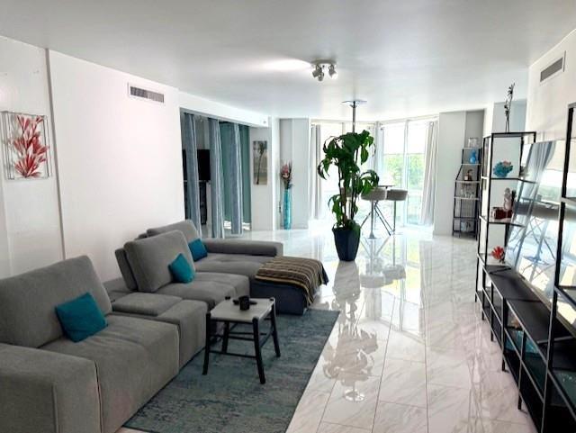 Building Photo - 2870 Pharr Ct S Northwest