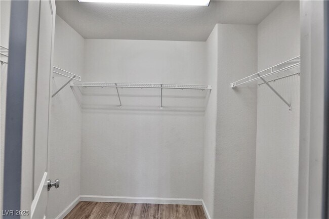 Building Photo - 3173 Arco Ave
