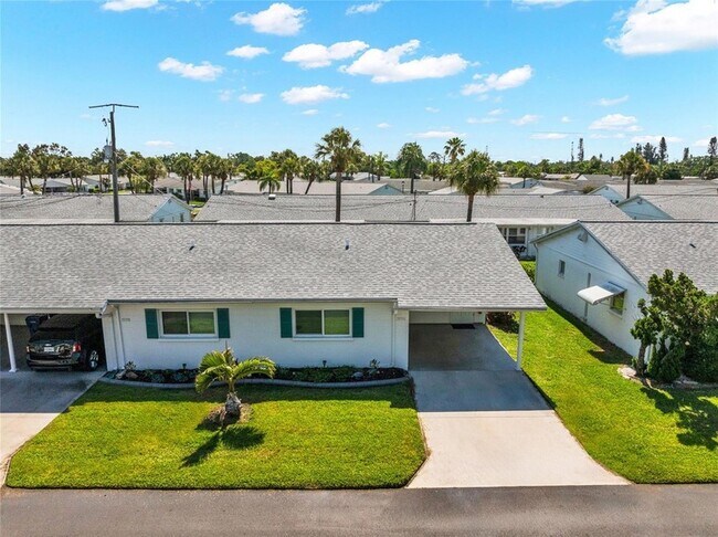 Building Photo - 5996 Hibiscus Dr
