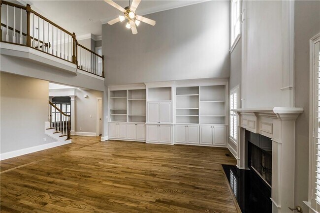 Building Photo - 775 Cooper Farm Way