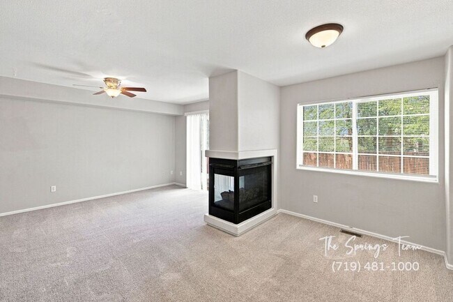 Building Photo - 804 Cima Vista Point