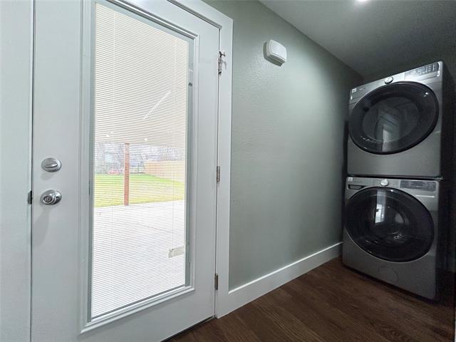 Building Photo - 102 Colorado St