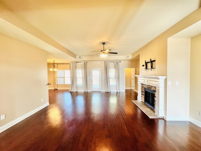 Building Photo - 630 Summer Cove Cir NW