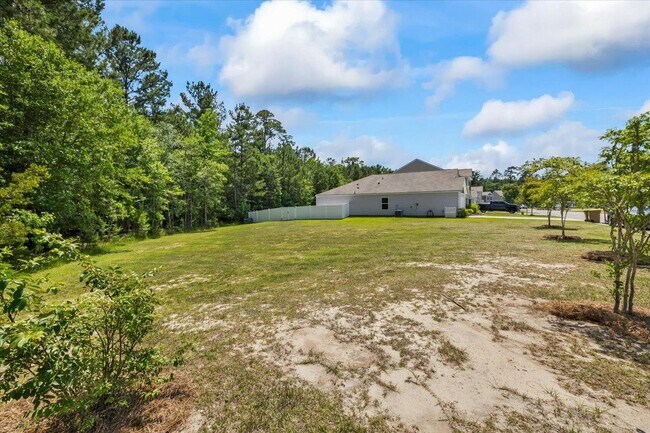 Building Photo - 138 Cotton Bluff Ct
