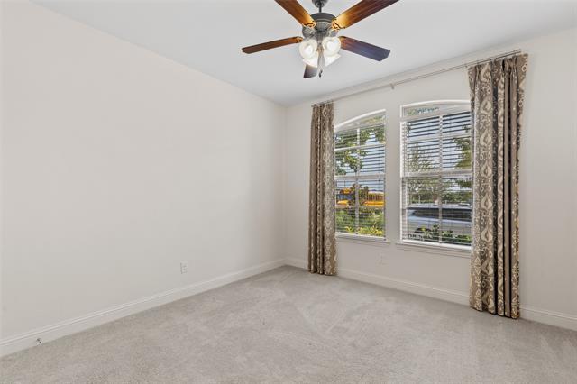 Building Photo - 2445 Saffire Way