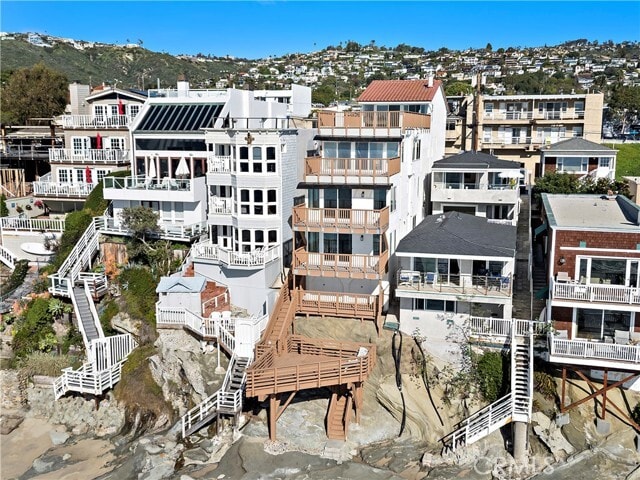 Building Photo - 1045 Gaviota Dr