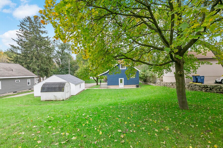 Building Photo - 1633 McDonald St NW