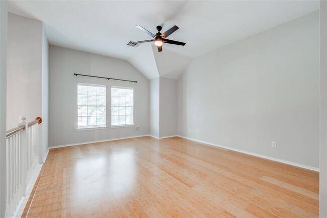 Building Photo - 12414 N Shadow Cove Dr
