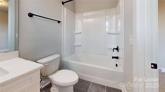Building Photo - 4108 Salient St