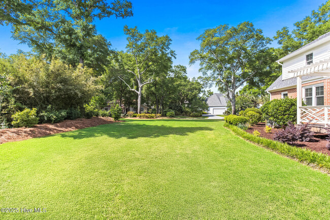 Building Photo - 1723 Verrazzano Dr