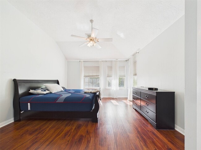 Building Photo - 4819 10 Sleep Ln