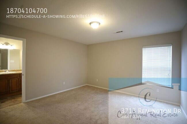 Building Photo - 3713 Remington Dr