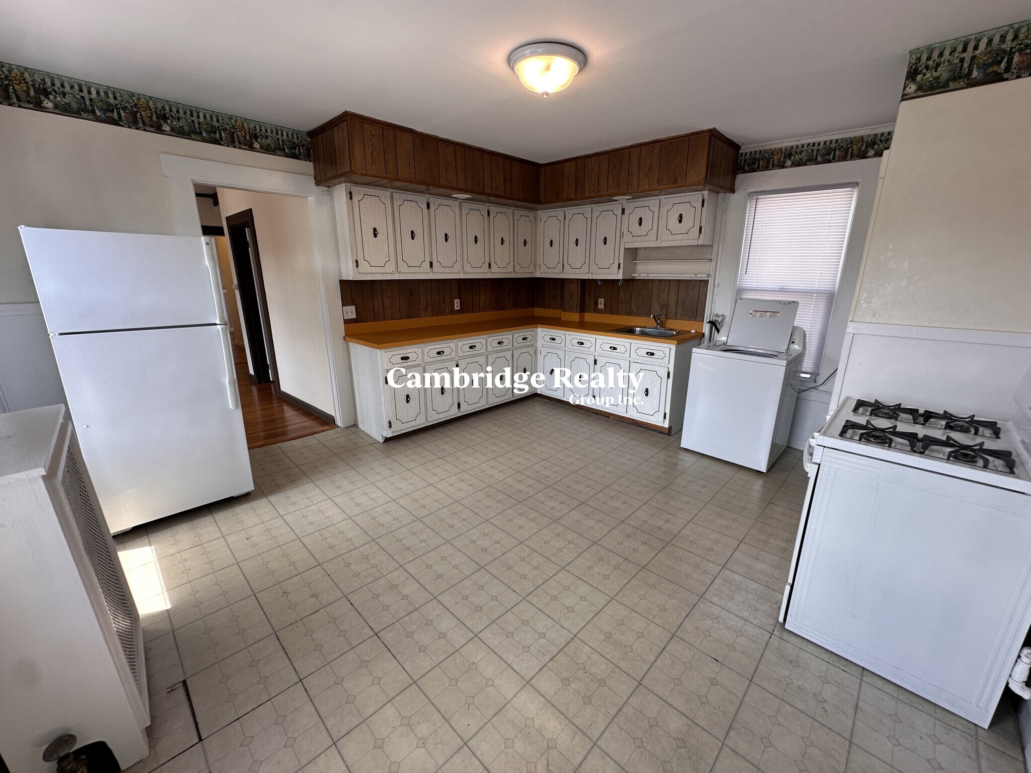 Building Photo - 549 Broadway