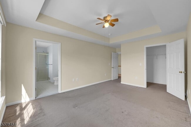 Building Photo - 18 Brock Ln