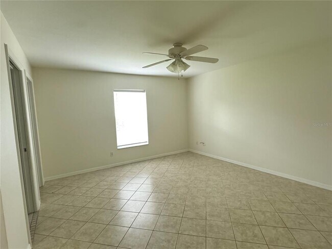 Building Photo - 2349 Honey Ln