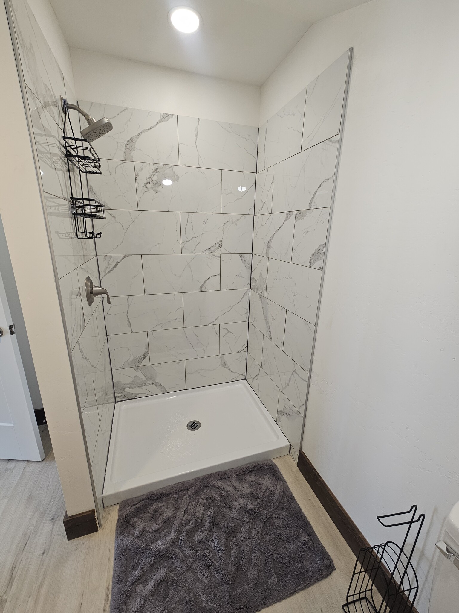 Building Photo - 720 Farmall Ln