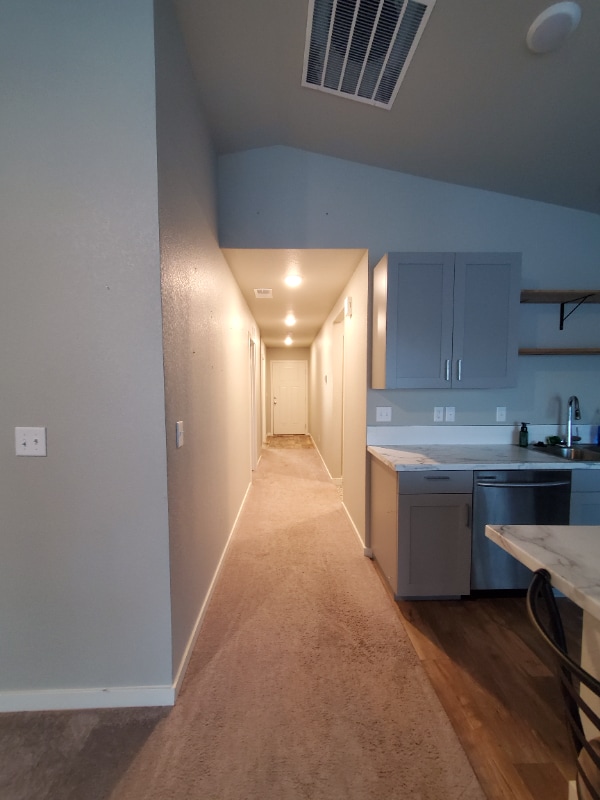 Building Photo - 372 Bozeman Trail