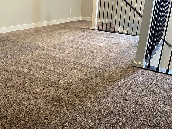 Building Photo - 5440 154th Ct