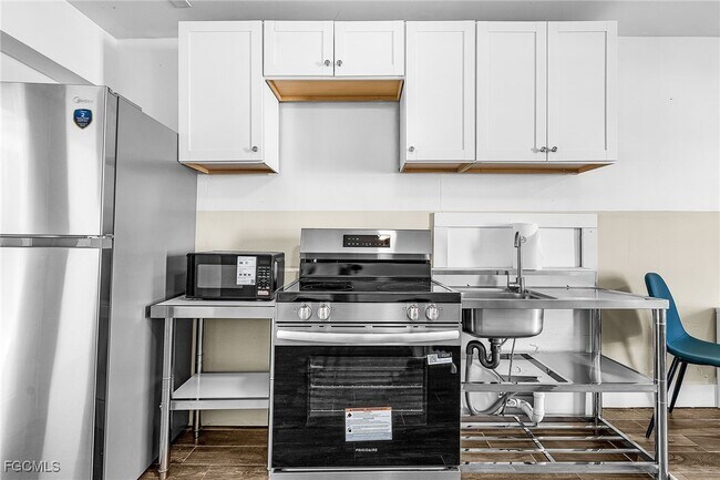 Building Photo - 135 Delmar Ave