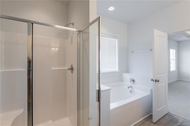 Building Photo - 4844 Wild Horse Ln