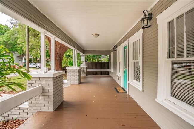 Building Photo - 3/2 Seminole Heights Bungalow