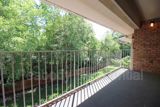 Building Photo - 2833 Kalmia Lee Ct