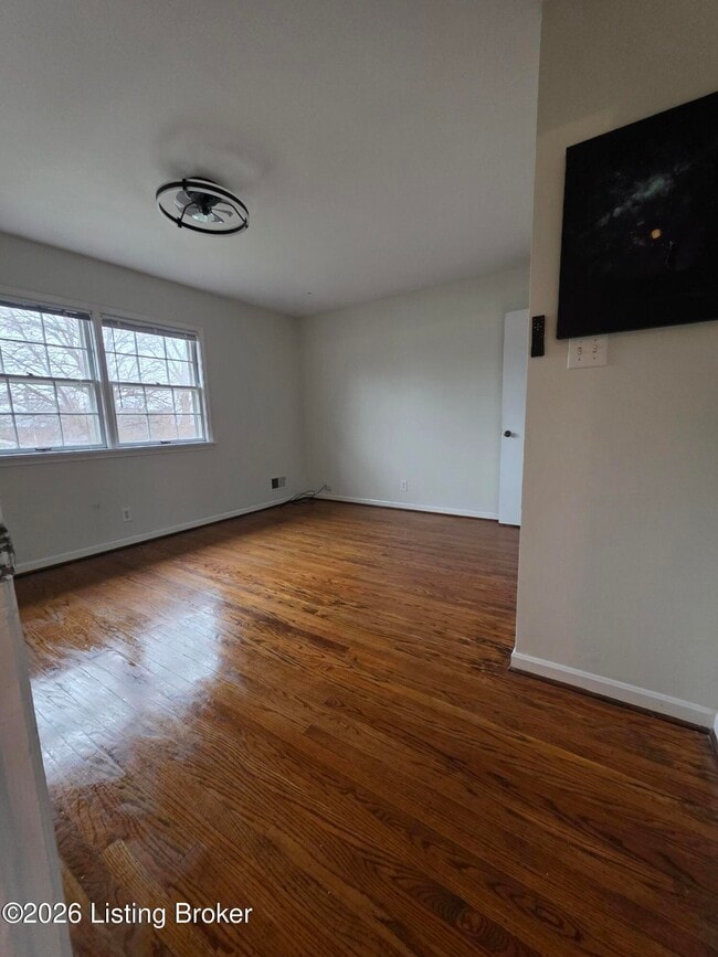 Building Photo - 8802 Nottingham Pkwy