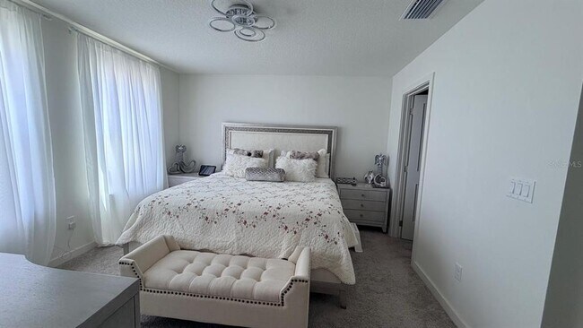 Building Photo - 1978 Education St