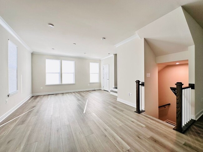 Building Photo - 4023 Purple Flora Bnd