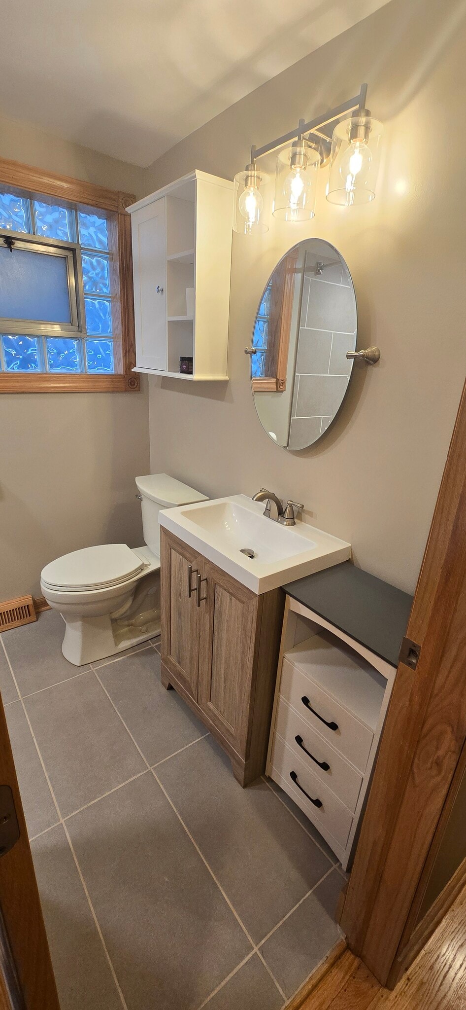 Building Photo - 5155 S Mobile Ave