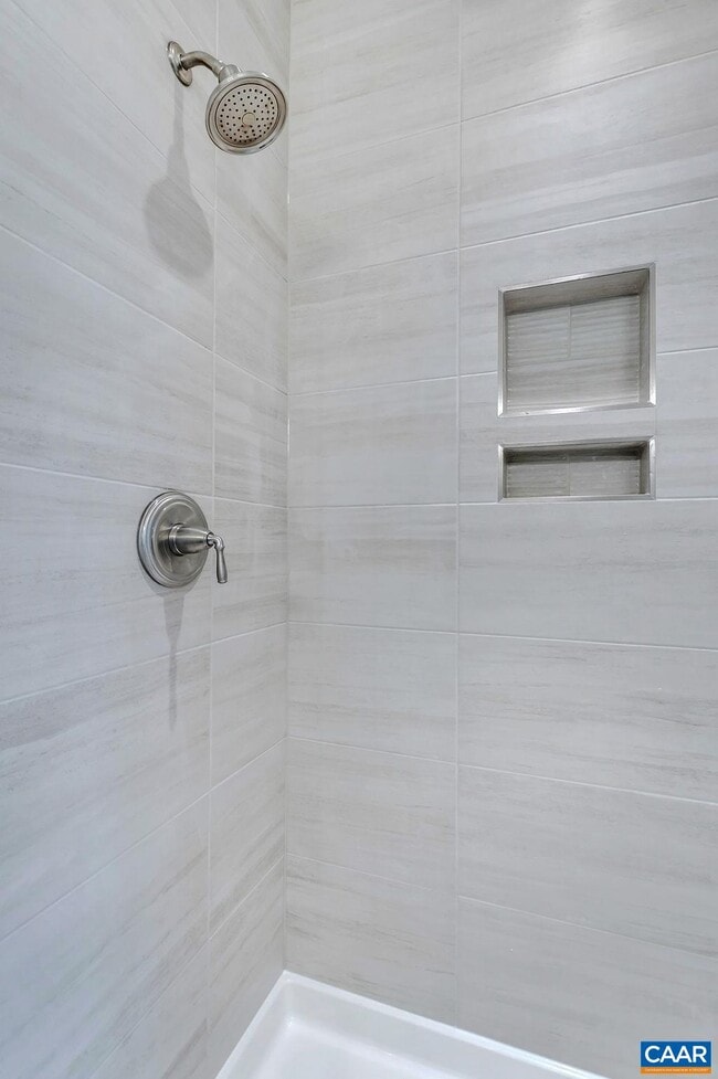 Building Photo - 108 Ridgeline Dr