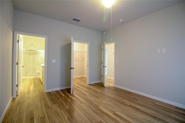 Building Photo - 1510 Las Villas Blvd