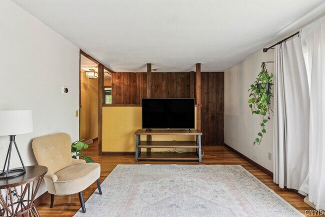 Building Photo - 4319 Coye Rd
