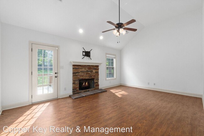 Building Photo - 4 br, 3 bath House - 1845 Deerstand Drive