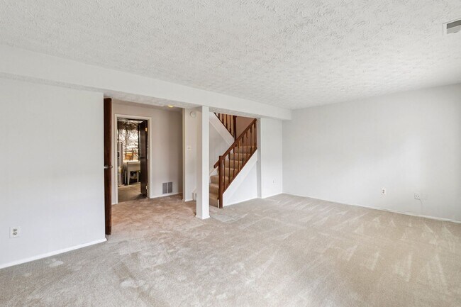 Building Photo - 7994 Tyson Oaks Cir