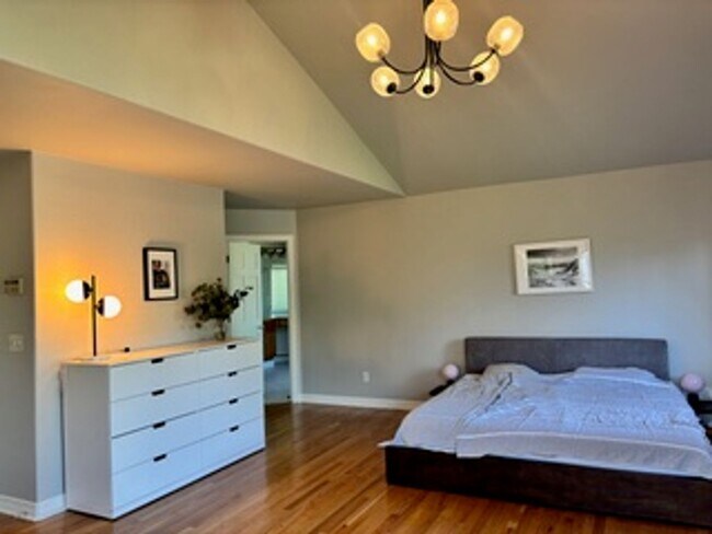 Building Photo - 815 Trail Ridge Dr