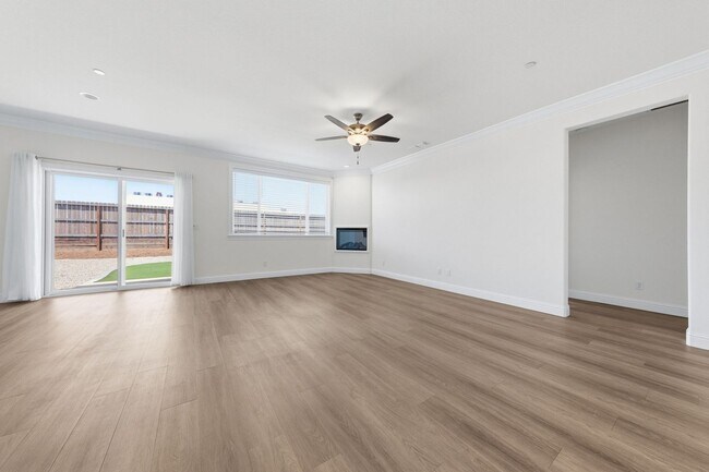 Building Photo - 2877 Ukonom Dr