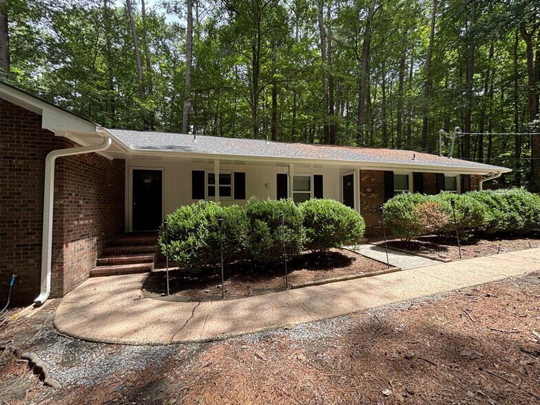 Building Photo - 69 Merritt Dr