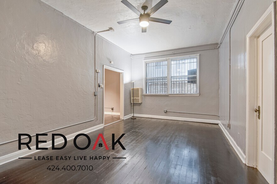 Building Photo - 854 S Oxford Ave