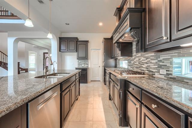 Building Photo - 12990 Lourdes Ln