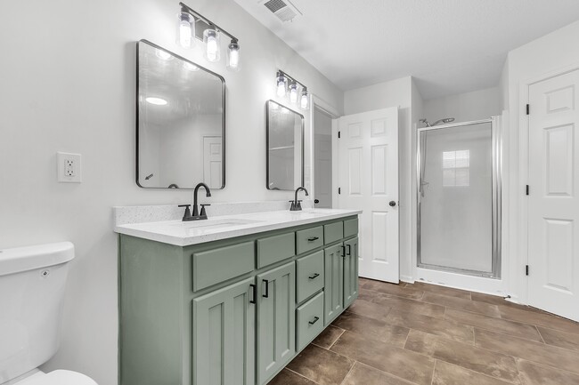 Building Photo - 8334 Manhatten Dr