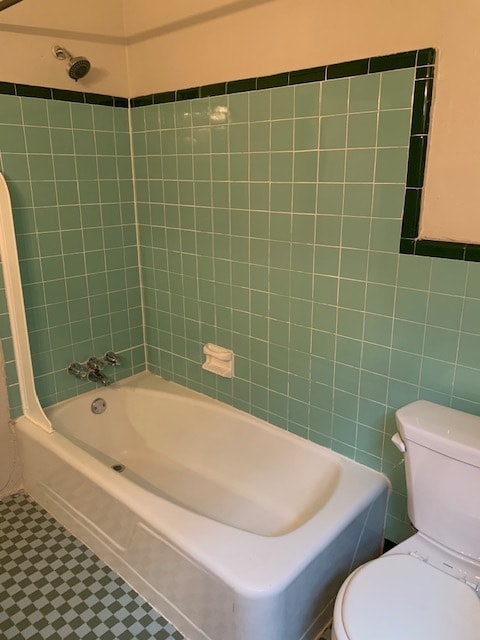 Building Photo - 4321 Pine St