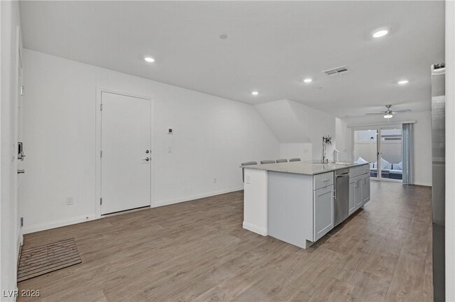 Building Photo - 12283 Radiant Sunrise Rd