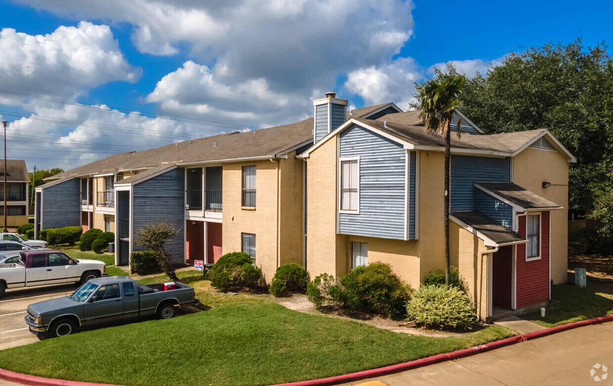 Oaks Of Ashford Point Houston Tx Apartment Finder