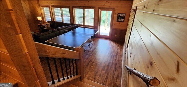 Building Photo - 101 Hothouse Dr