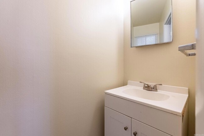 Building Photo - 7400 L St