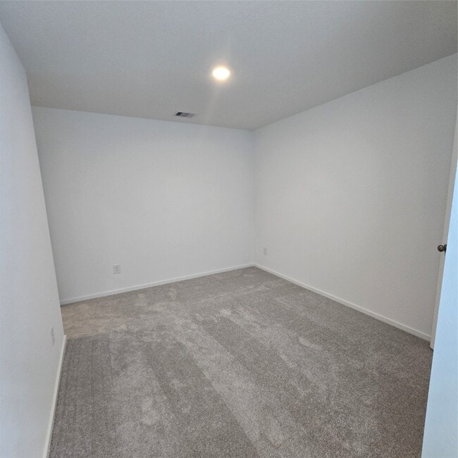 Building Photo - 28751 Texas Plns Dr